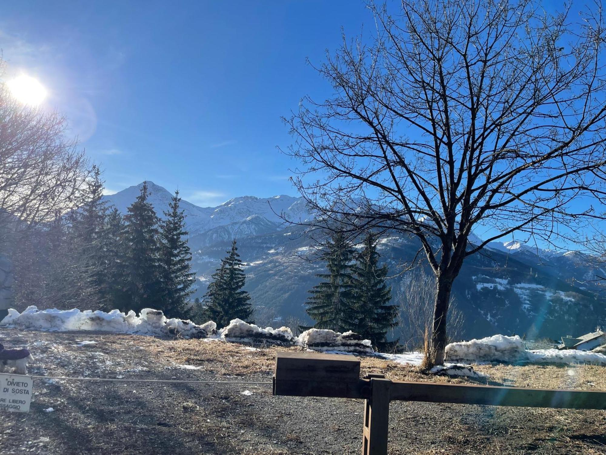Apartamento Piccolo Nido Di Montagna Oulx Exterior foto